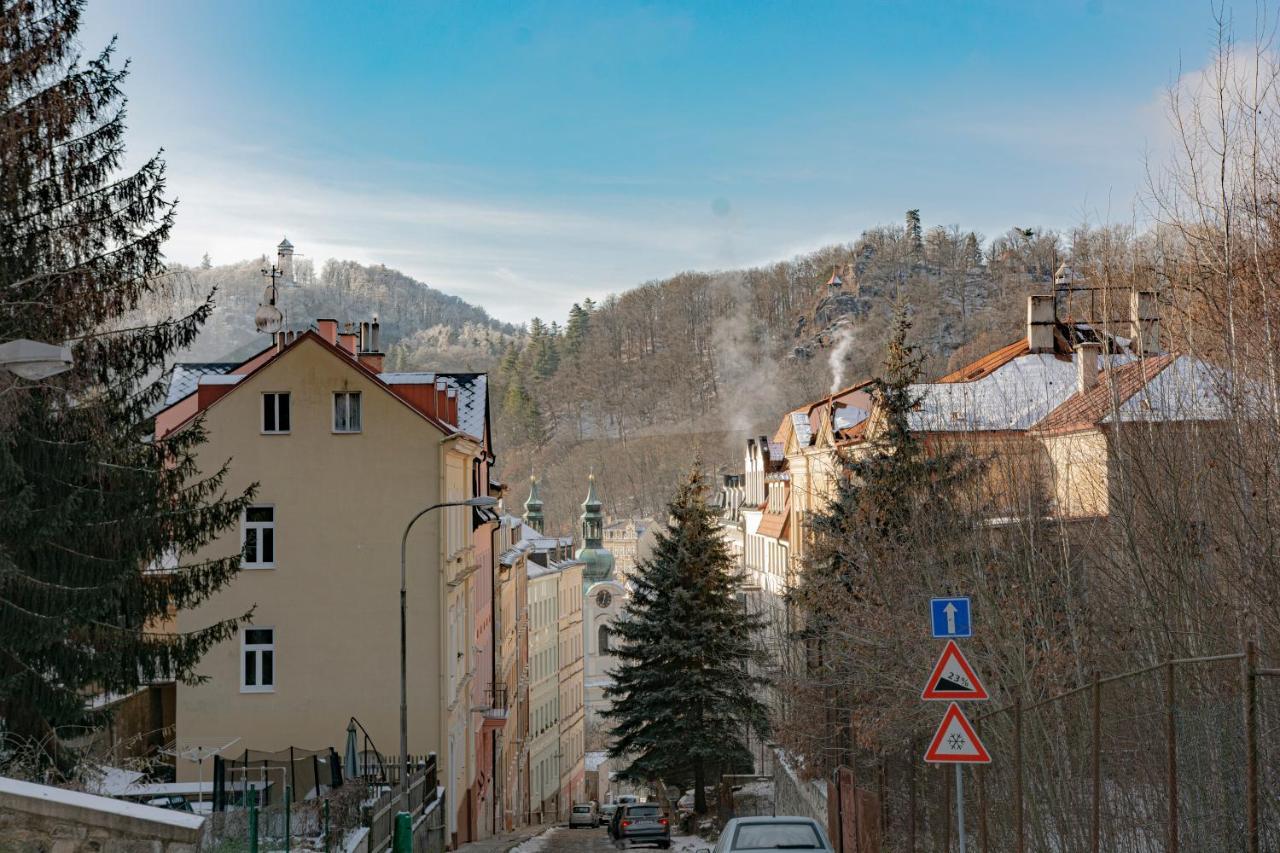Excellent Apartments In Spa City Center 5 Min Walk From The Colonnade Karlovy Vary Ngoại thất bức ảnh