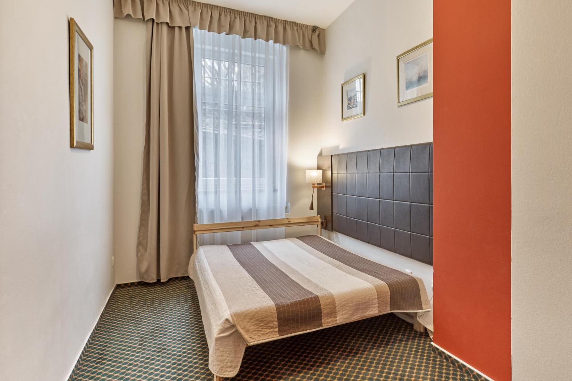 Excellent Apartments In Spa City Center 5 Min Walk From The Colonnade Karlovy Vary Ngoại thất bức ảnh