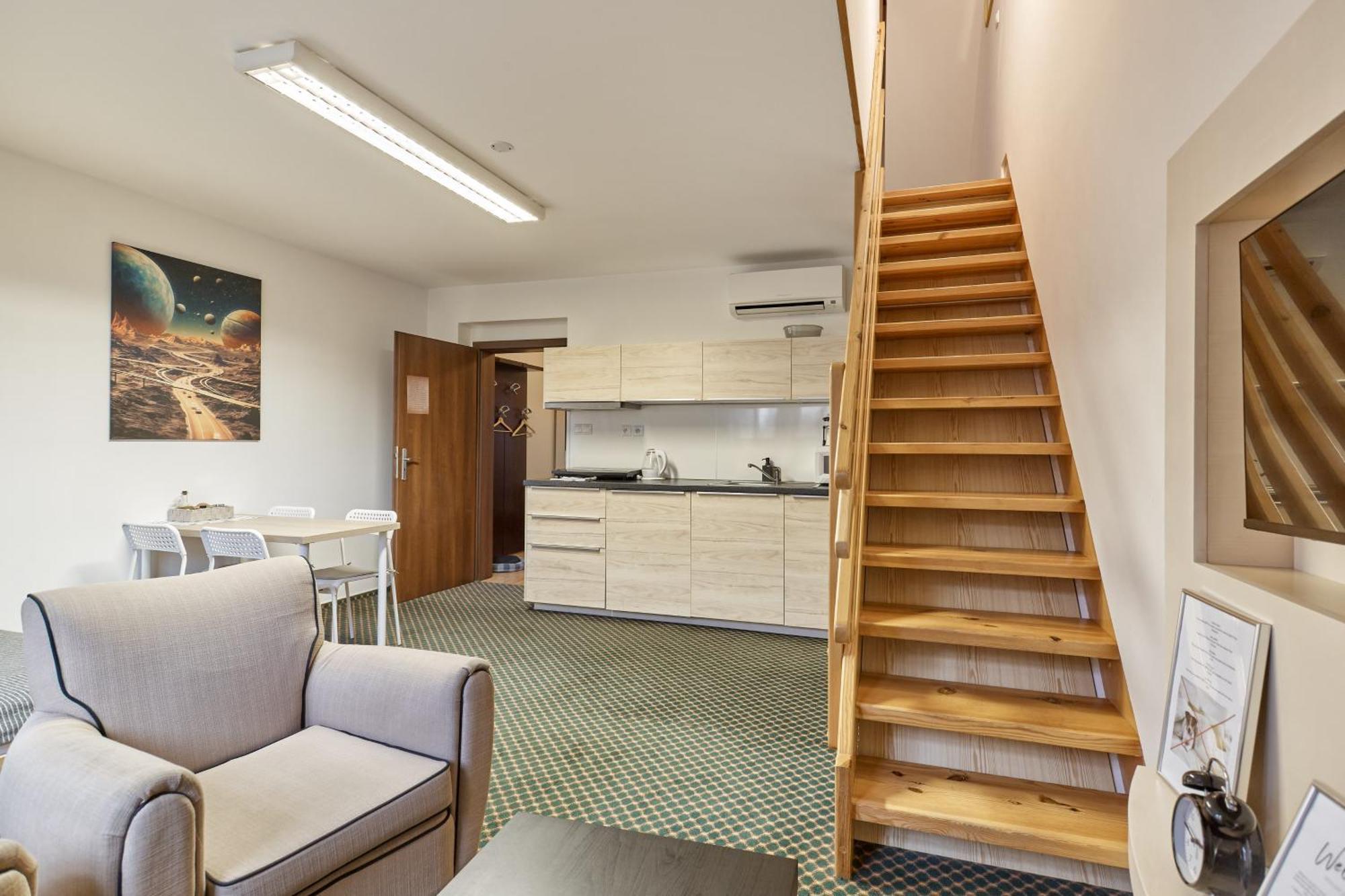 Excellent Apartments In Spa City Center 5 Min Walk From The Colonnade Karlovy Vary Ngoại thất bức ảnh